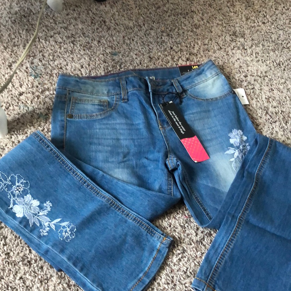 skinny jeans with extra stretch